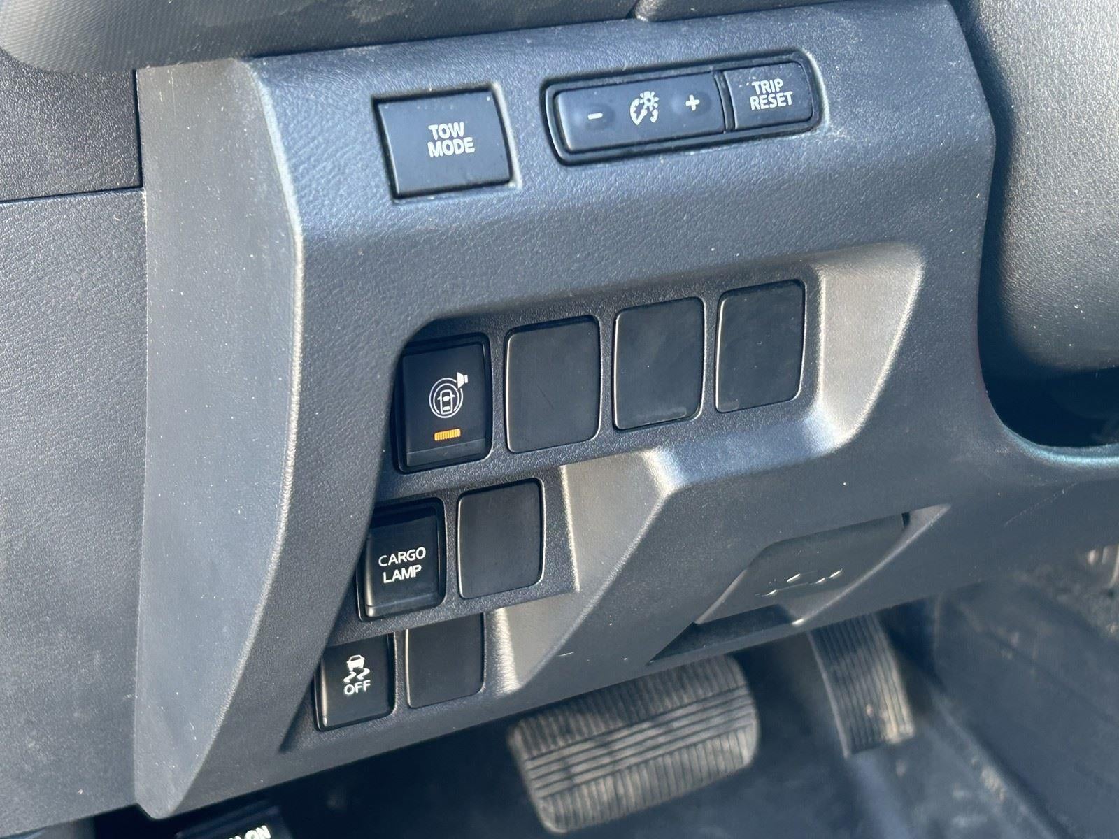 2023 Nissan Frontier PRO-X