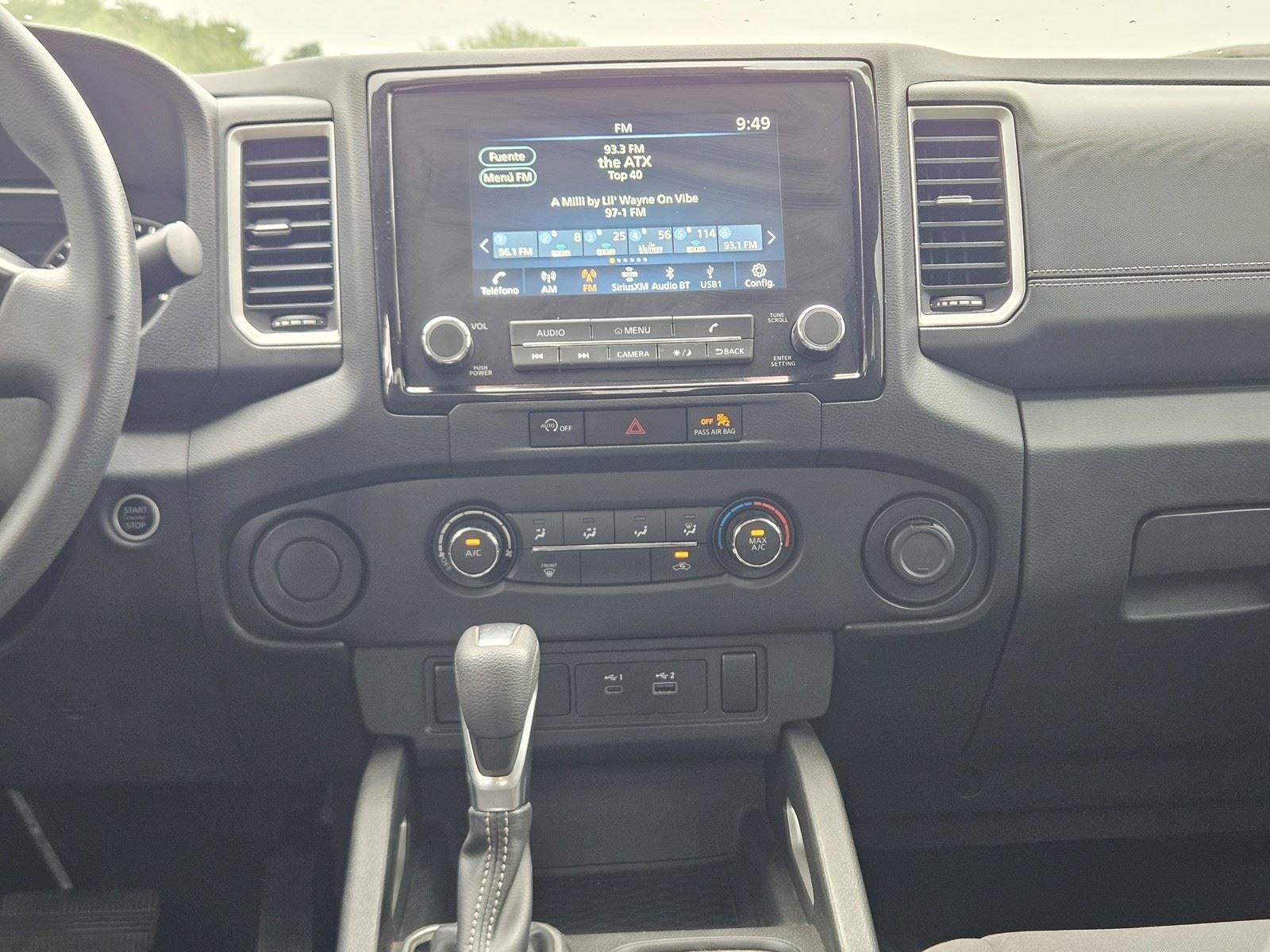 2024 Nissan Frontier SV