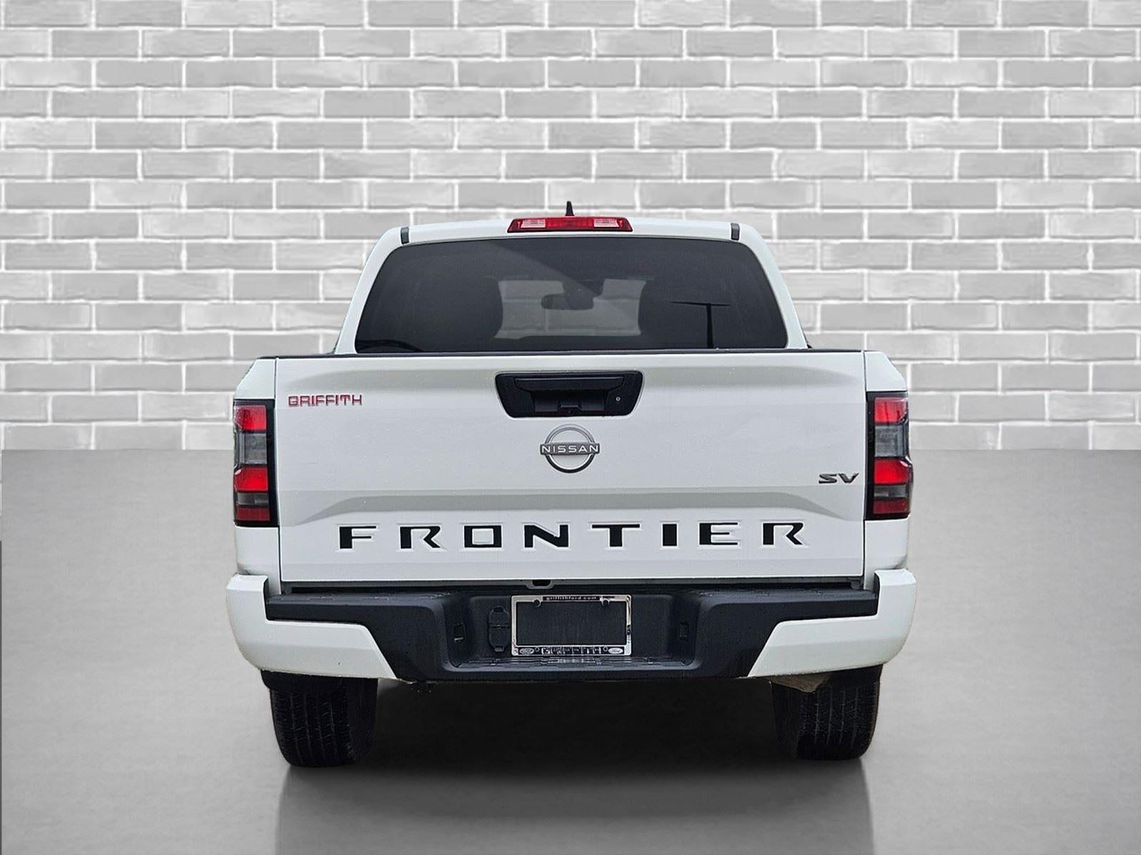 2024 Nissan Frontier SV