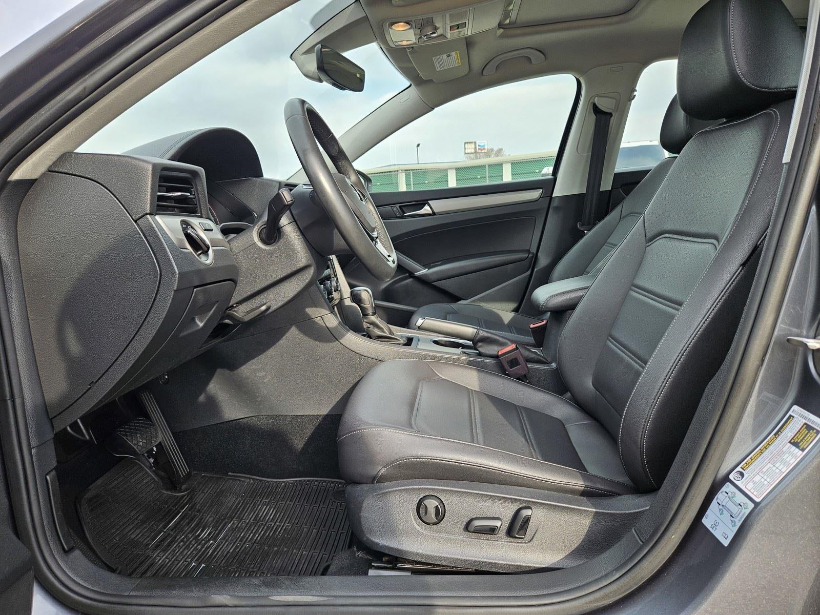 2022 Volkswagen Passat 2.0T SE