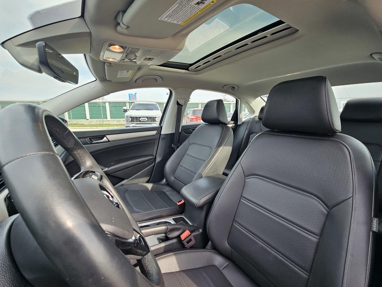 2022 Volkswagen Passat 2.0T SE