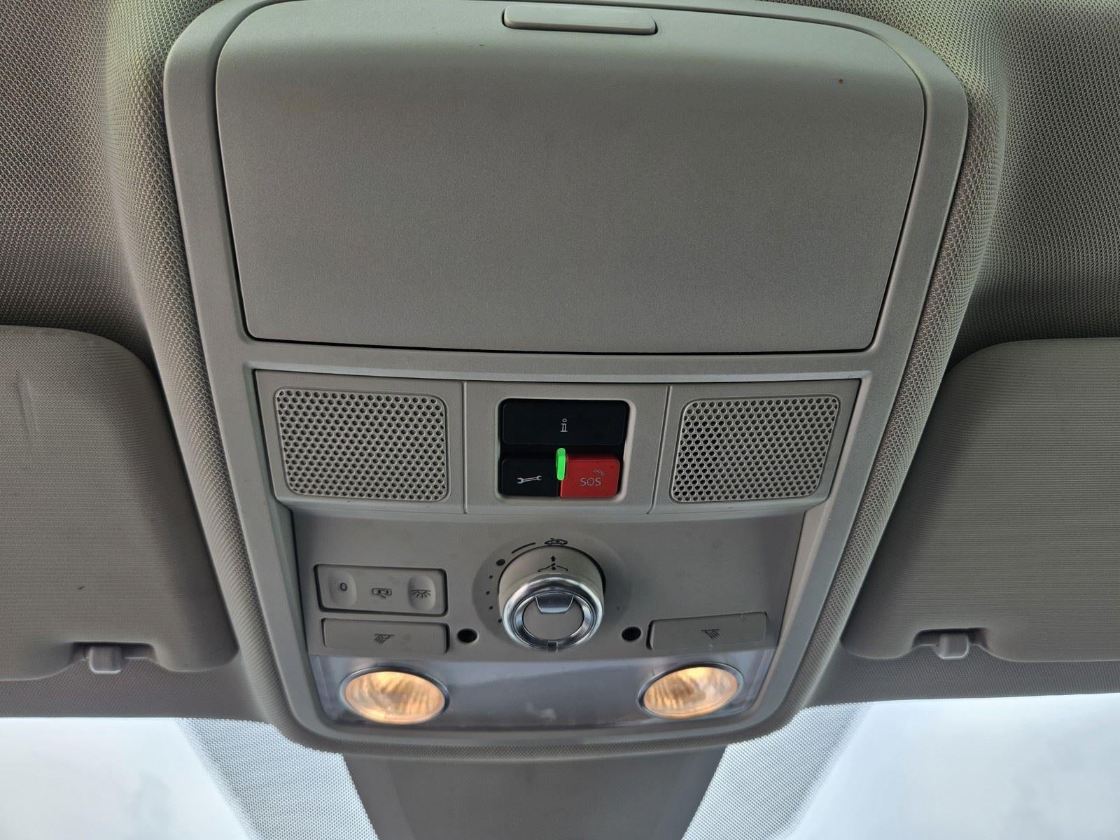 2022 Volkswagen Passat 2.0T SE