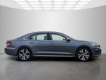 2022 Volkswagen Passat 2.0T SE