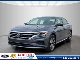 2022 Volkswagen Passat 2.0T SE