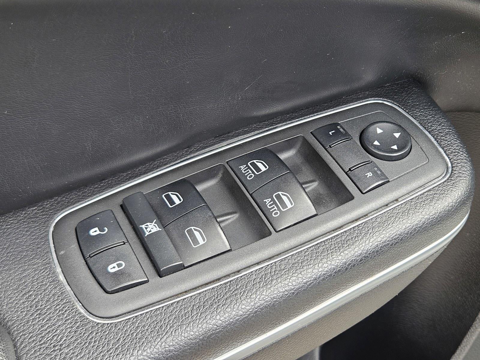 2022 Chrysler 300 Touring