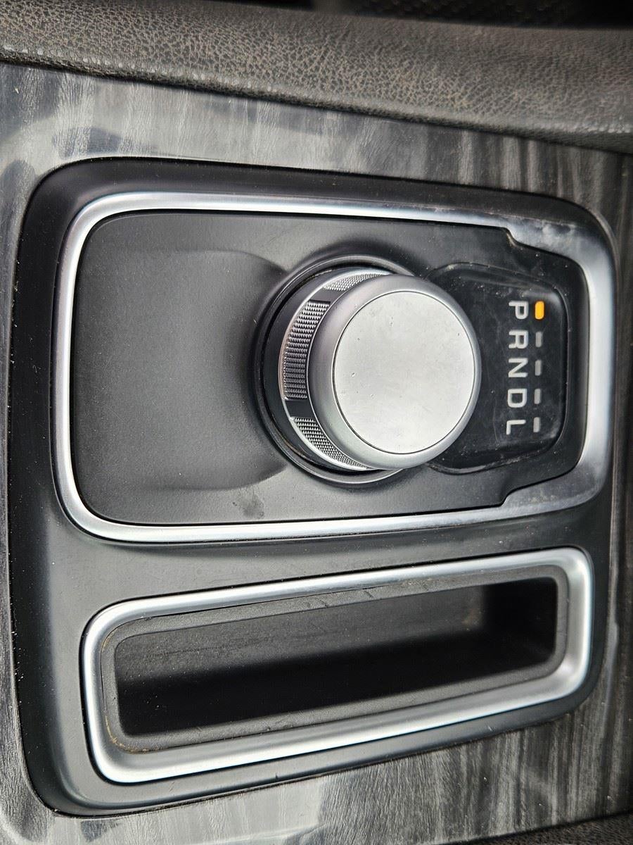 2022 Chrysler 300 Touring