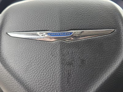 2022 Chrysler 300 Touring