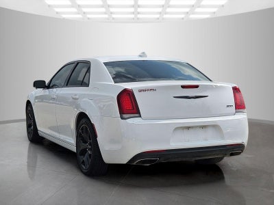 2022 Chrysler 300 Touring