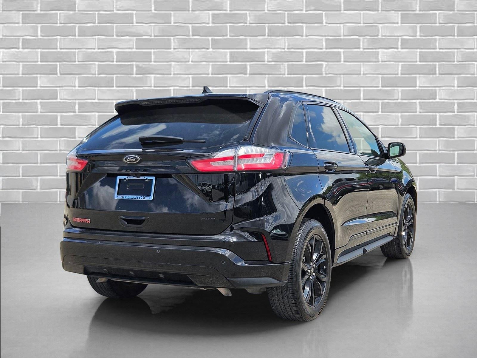 2024 Ford Edge SE