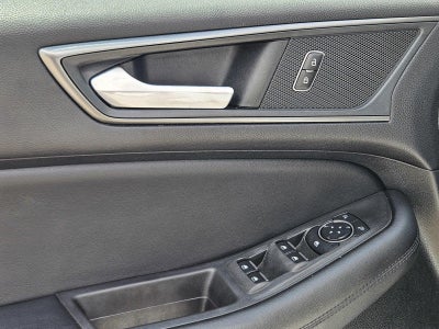 2023 Ford Edge SE