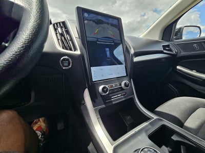 2023 Ford Edge SE