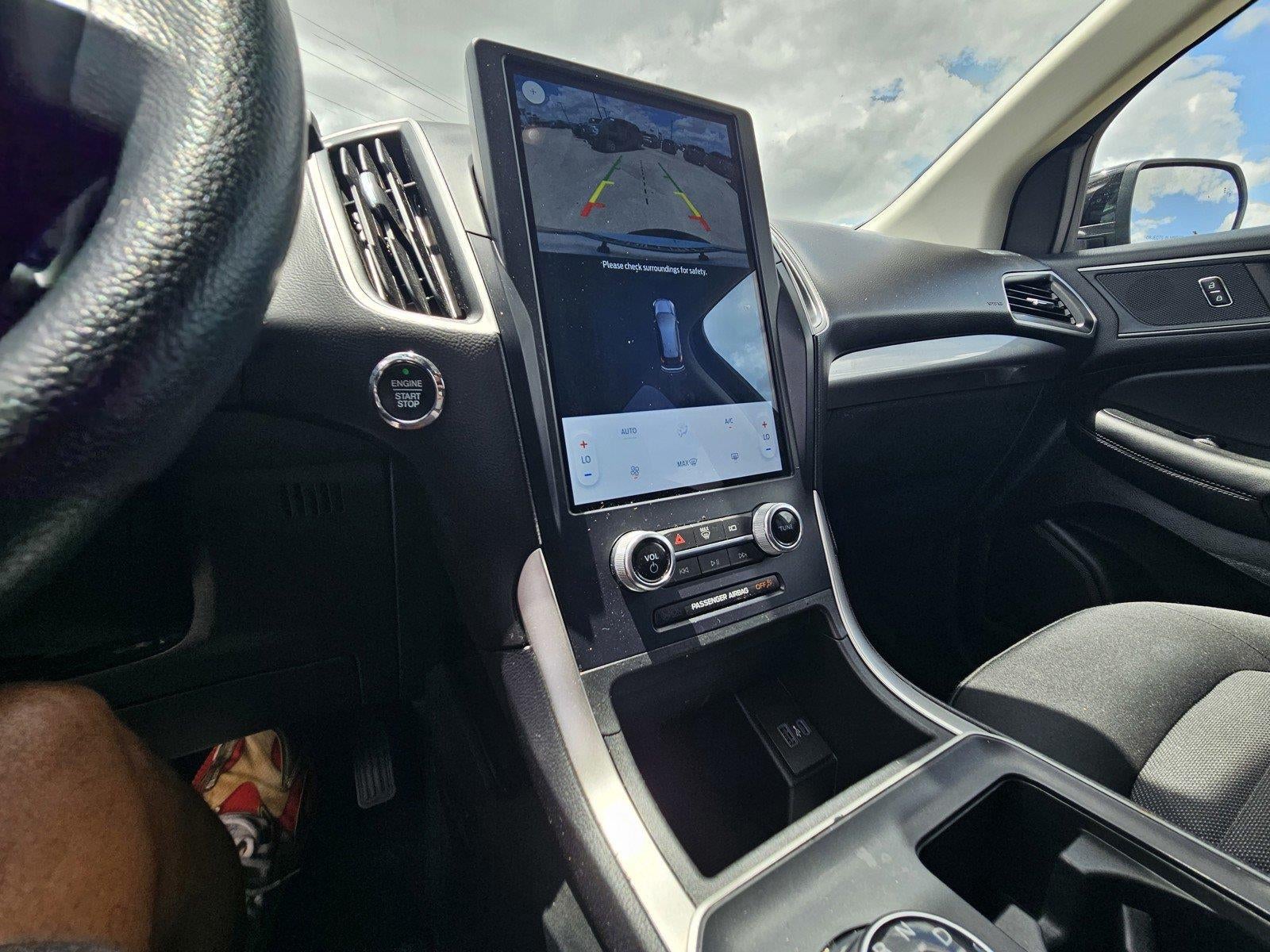 2023 Ford Edge SE