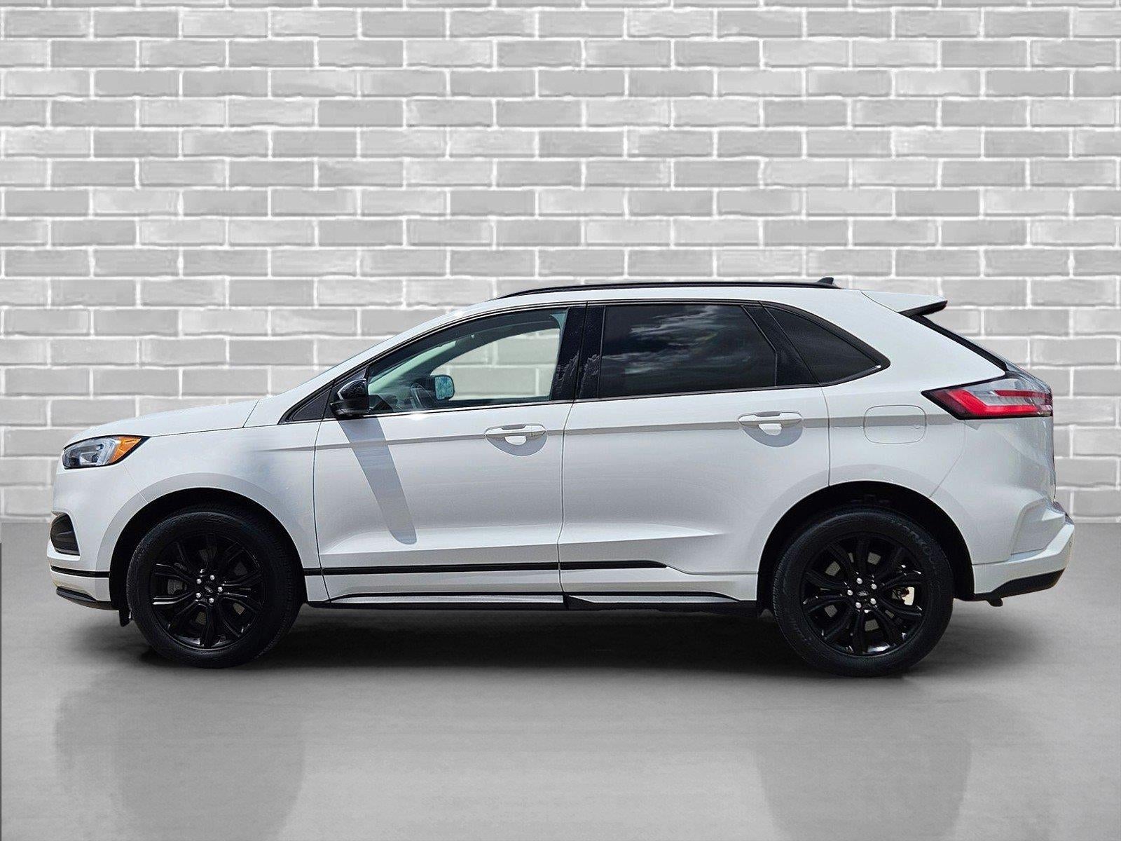 2023 Ford Edge SE