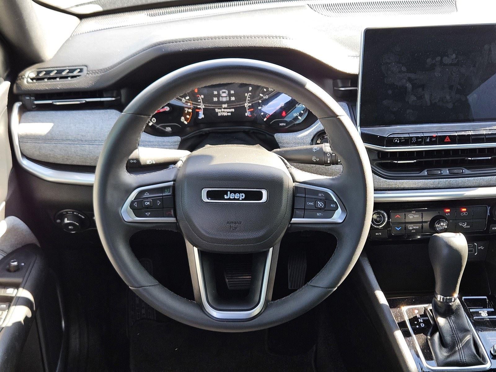 2023 Jeep Compass Latitude