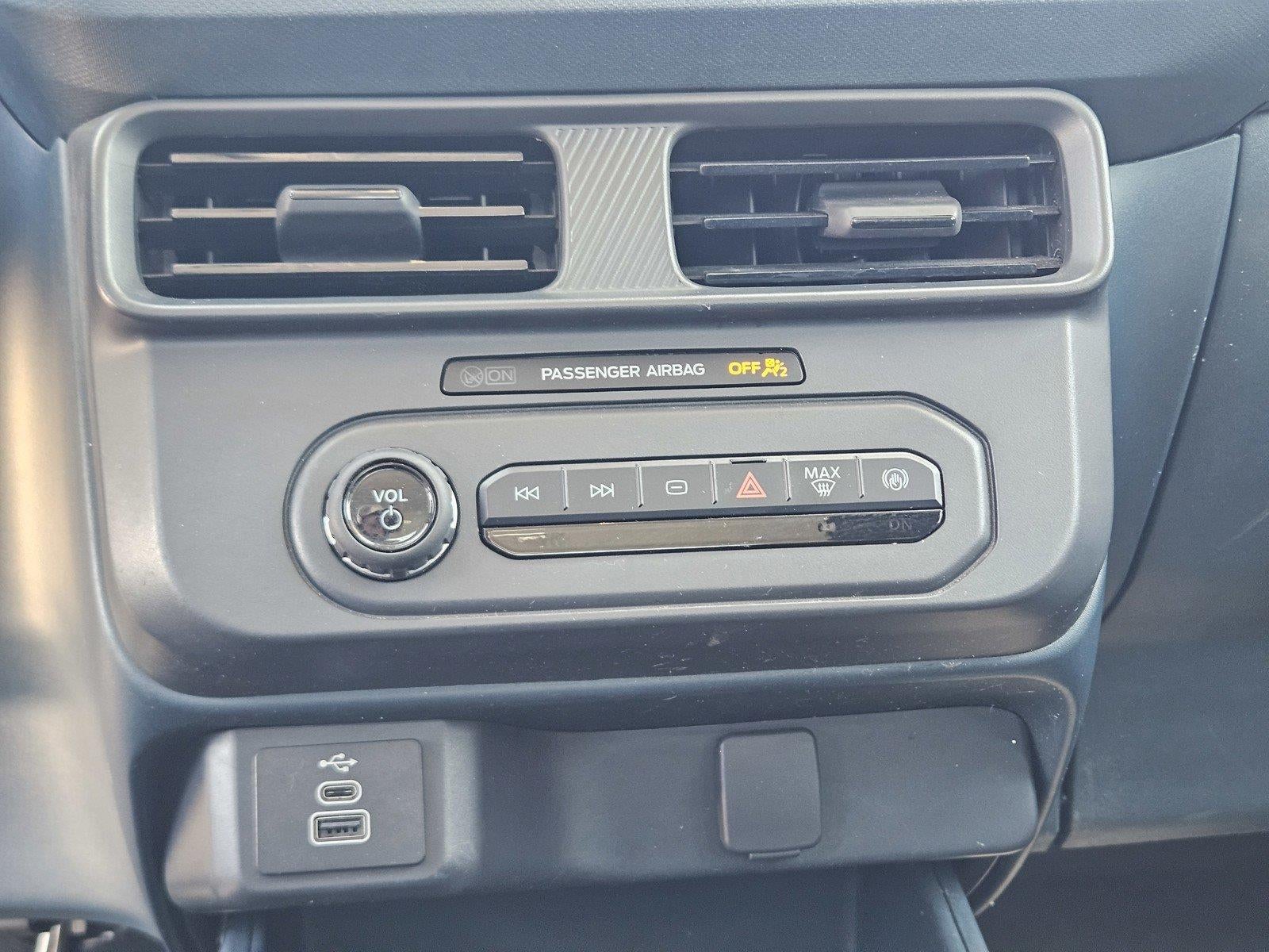 2025 Ford Maverick XL