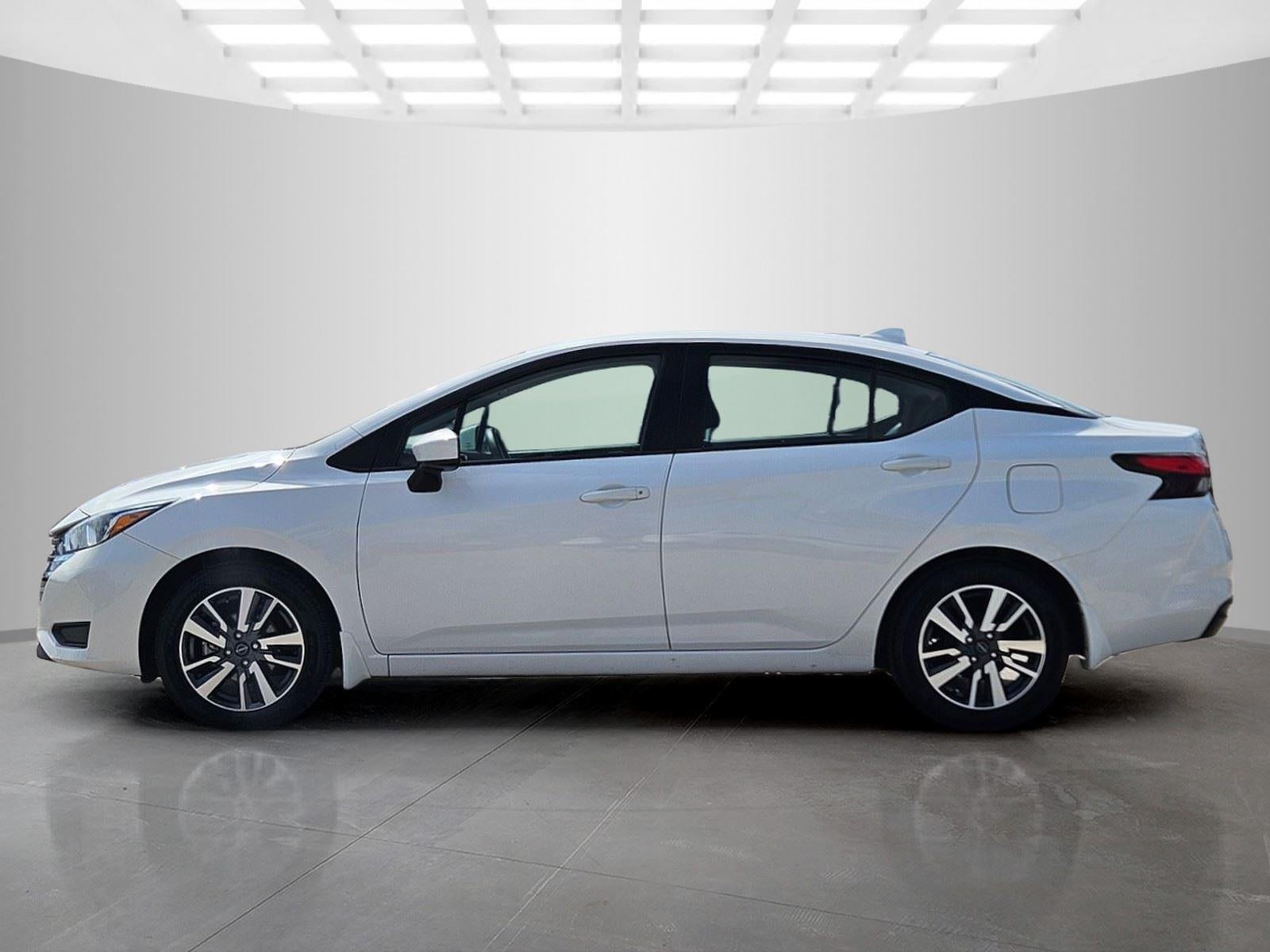 2024 Nissan Versa SV
