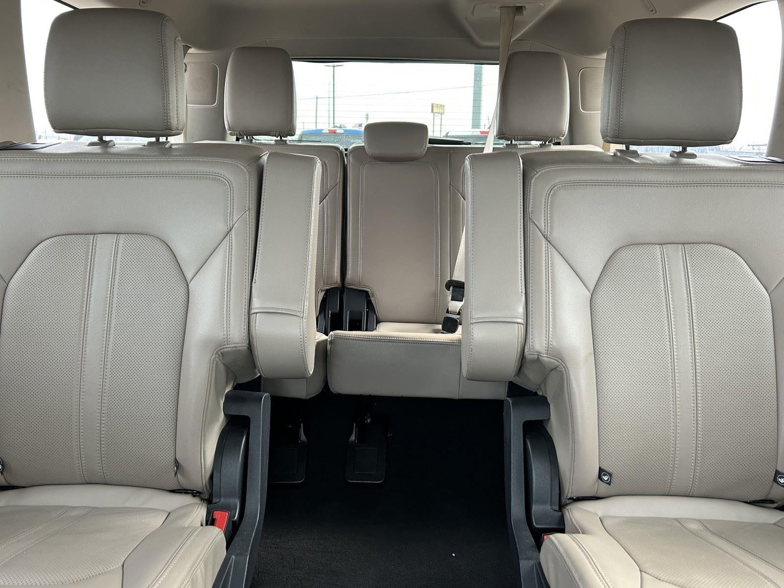 2019 Toyota Avalon XLE