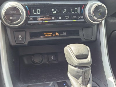 2022 Toyota Rav4 Hybrid LE