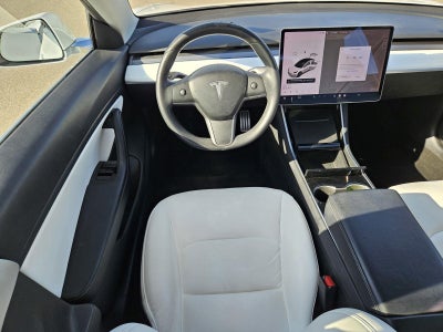2020 Tesla Model 3 Performance