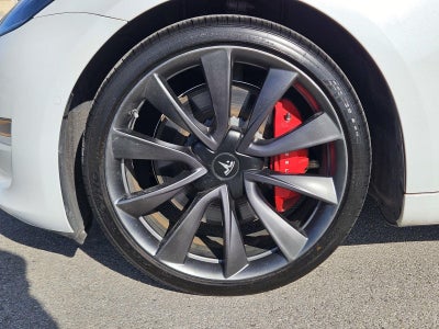 2020 Tesla Model 3 Performance