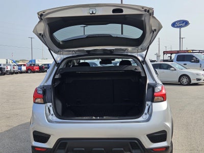 2025 Mitsubishi Outlander Sport ES