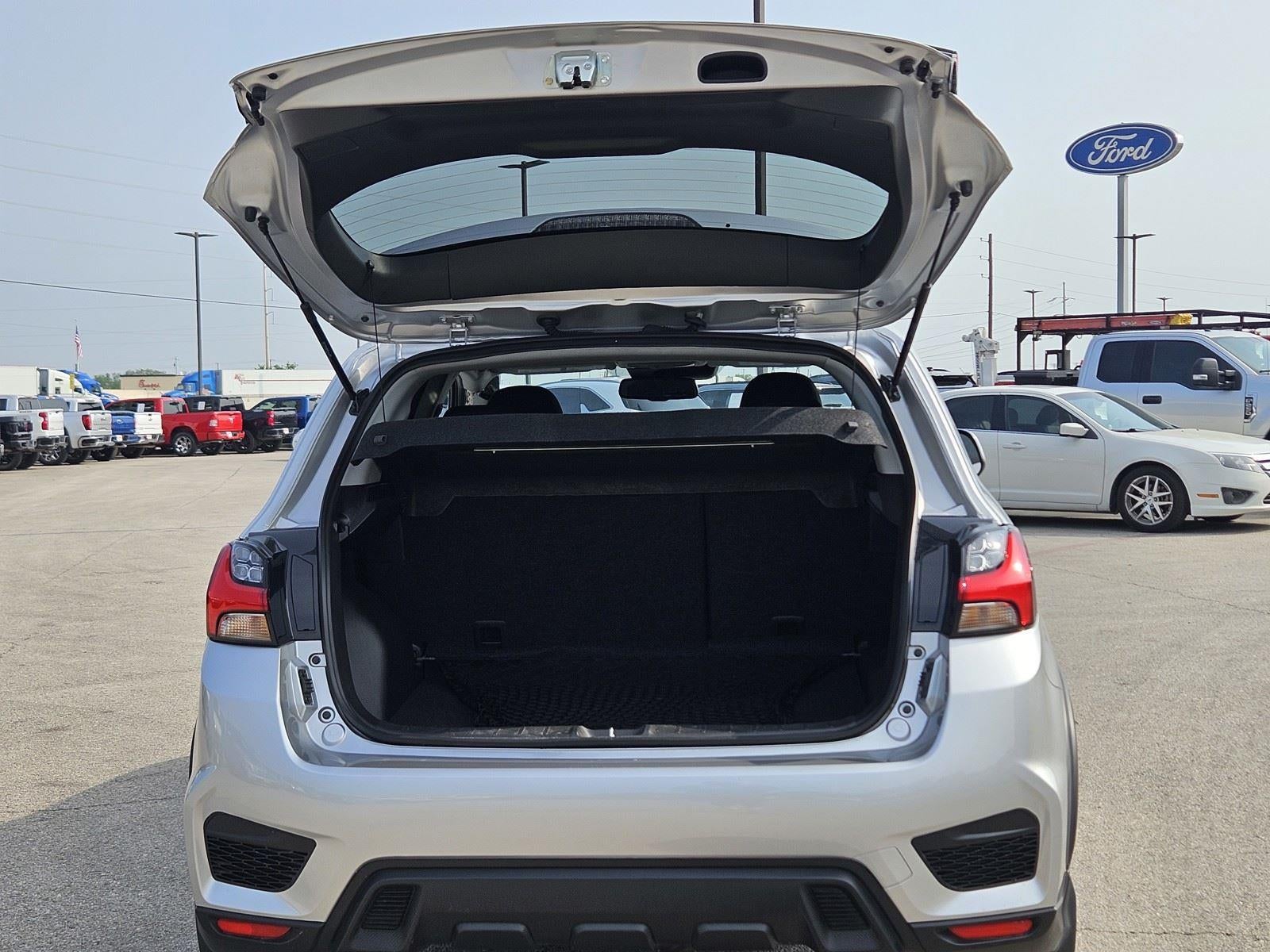 2025 Mitsubishi Outlander Sport ES