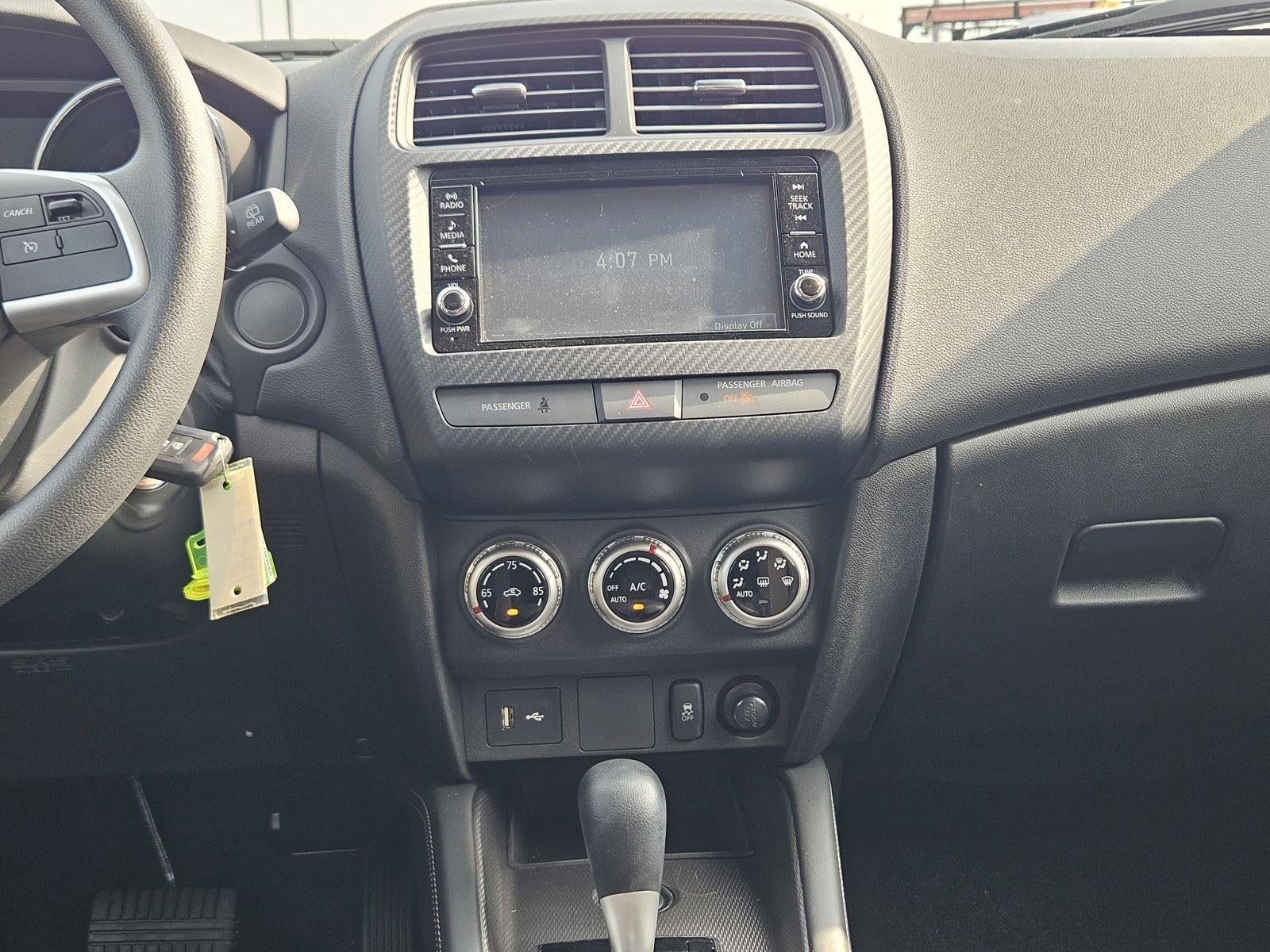 2025 Mitsubishi Outlander Sport ES