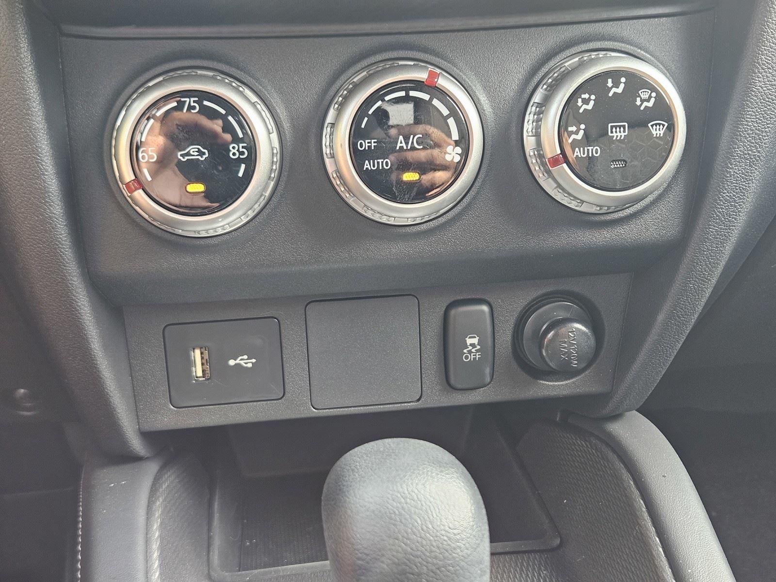 2025 Mitsubishi Outlander Sport ES