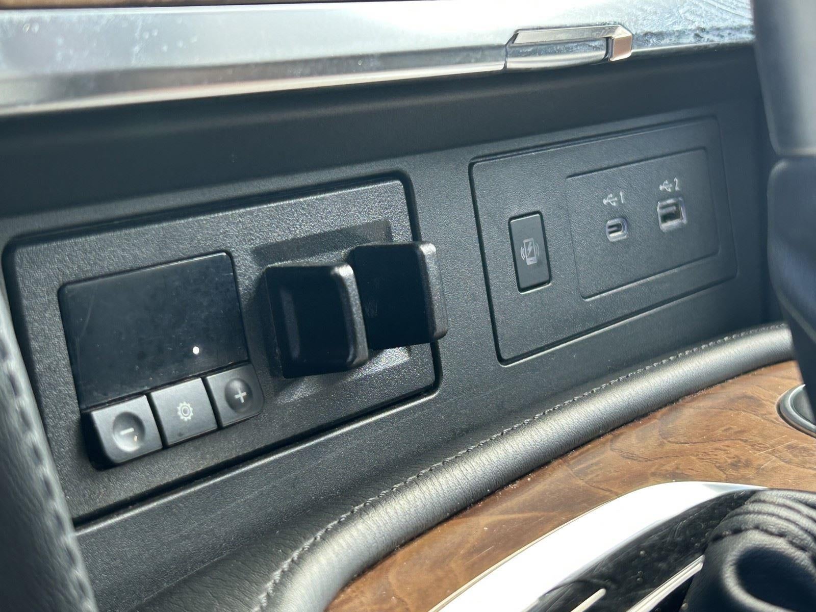 2022 Nissan Armada SL