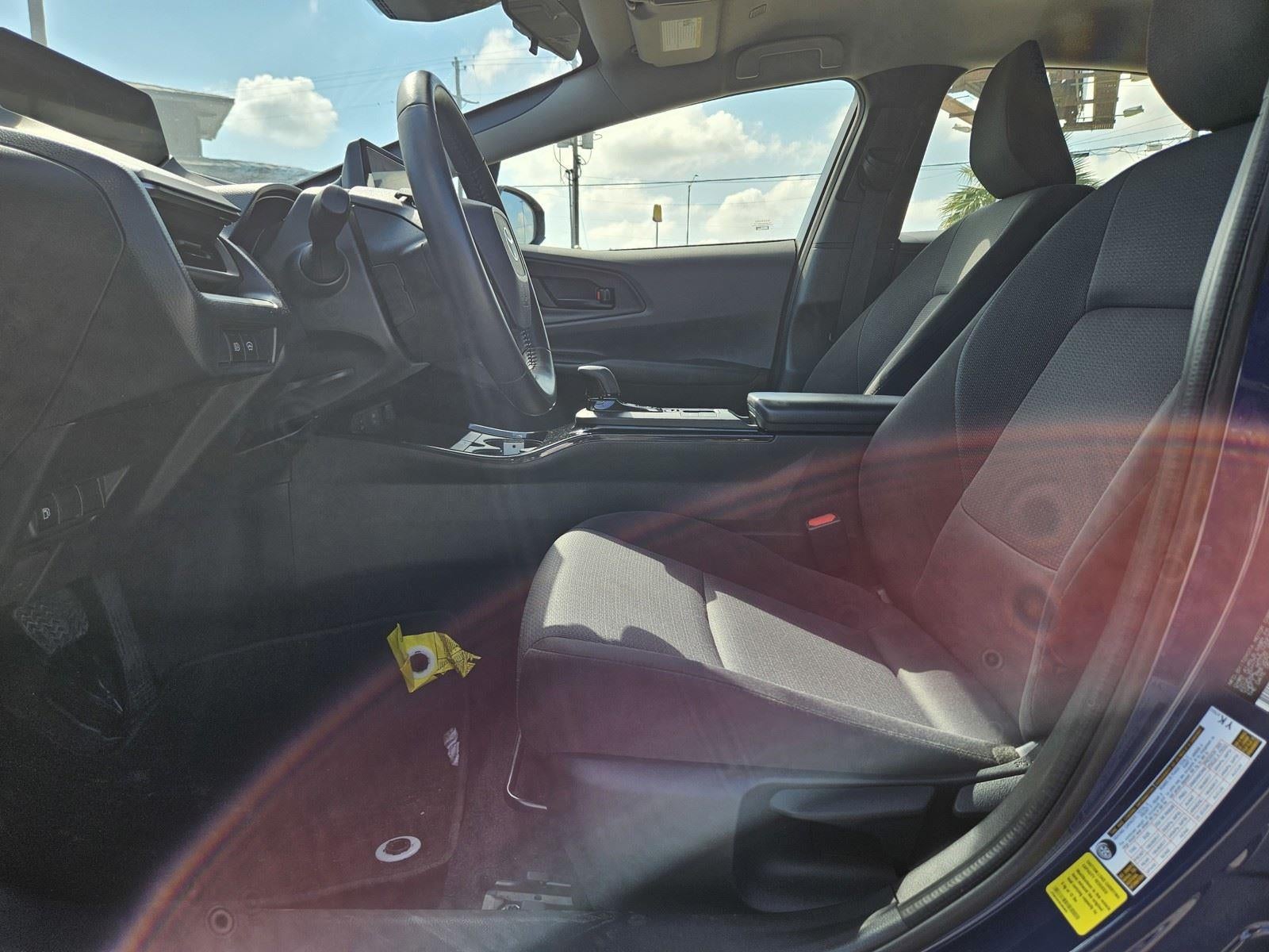 2025 Toyota Prius LE