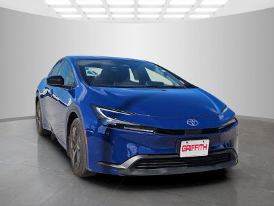 2025 Toyota Prius LE