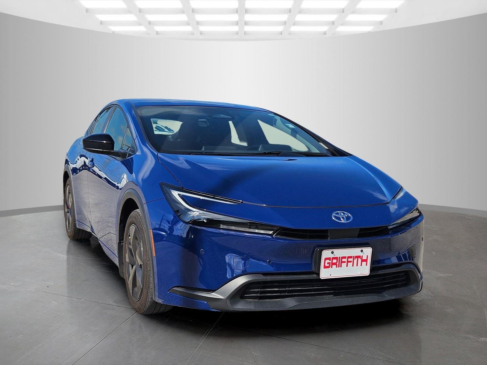 2025 Toyota Prius LE