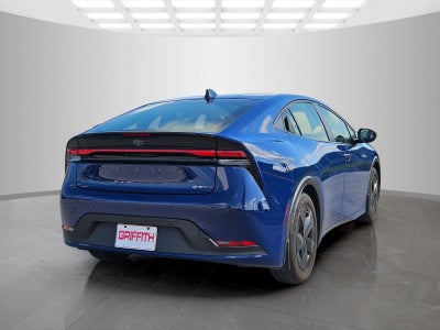 2025 Toyota Prius LE