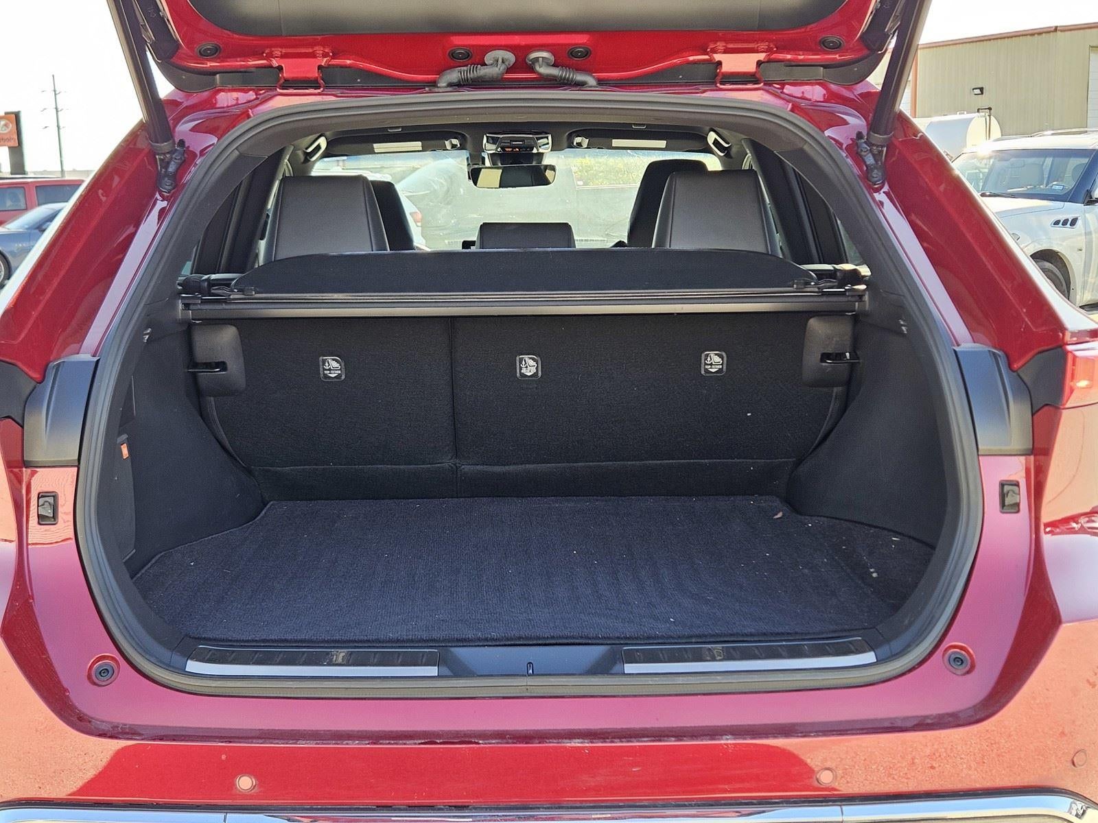 2023 Toyota Venza XLE