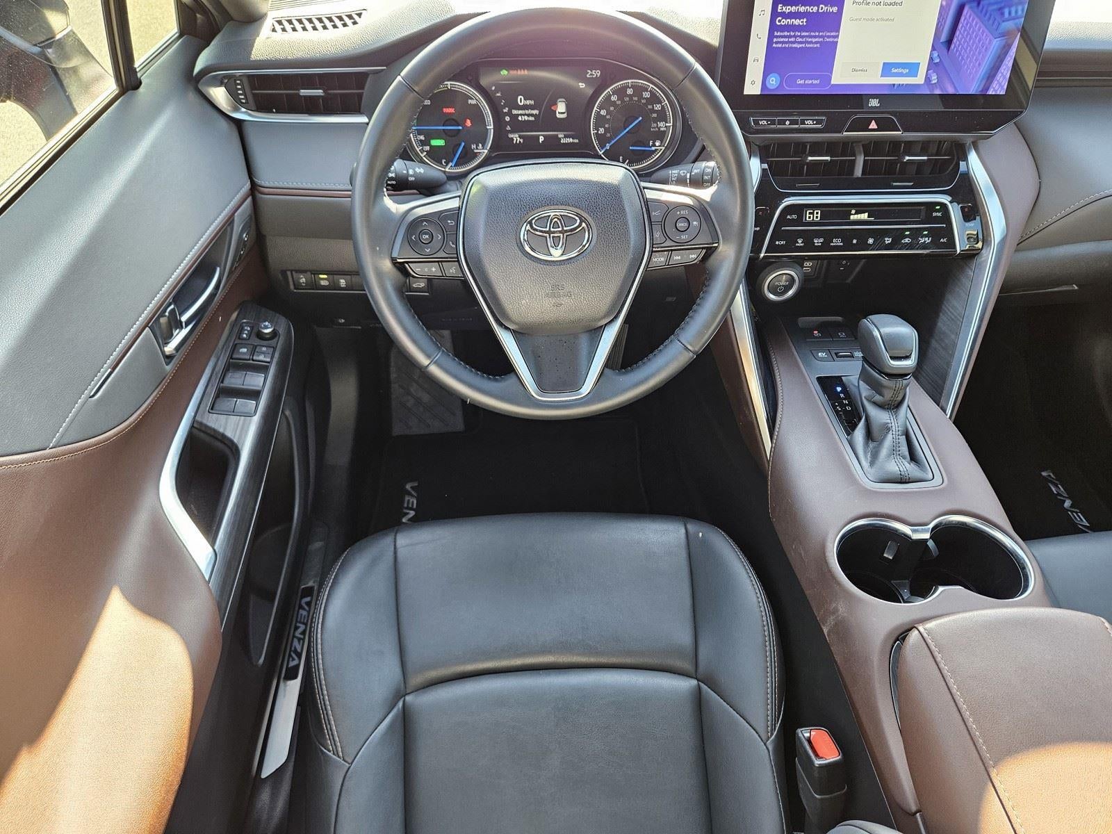 2023 Toyota Venza XLE