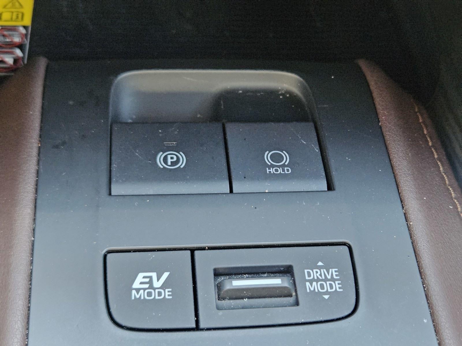 2023 Toyota Venza XLE