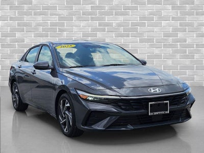2025 Hyundai Elantra SEL Convenience