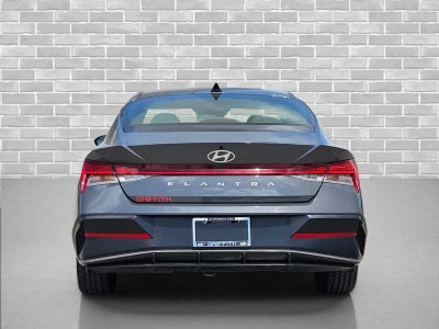 2025 Hyundai Elantra SEL Convenience