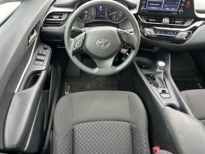 2020 Toyota C-HR LE
