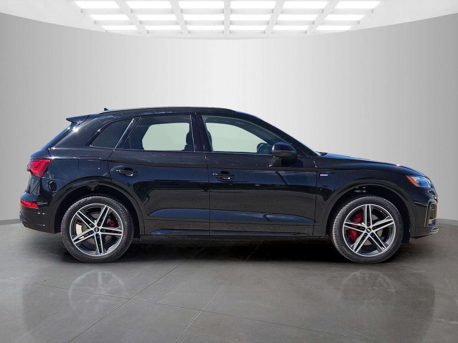 2025 Audi Q5 S line Premium Plus
