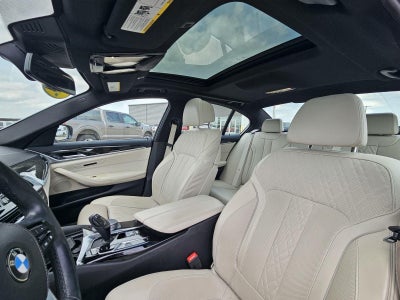 2021 BMW 5 Series 540i