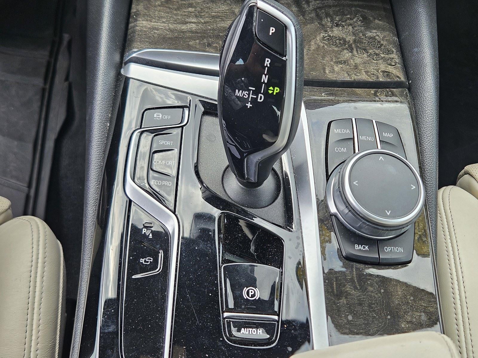 2021 BMW 5 Series 540i
